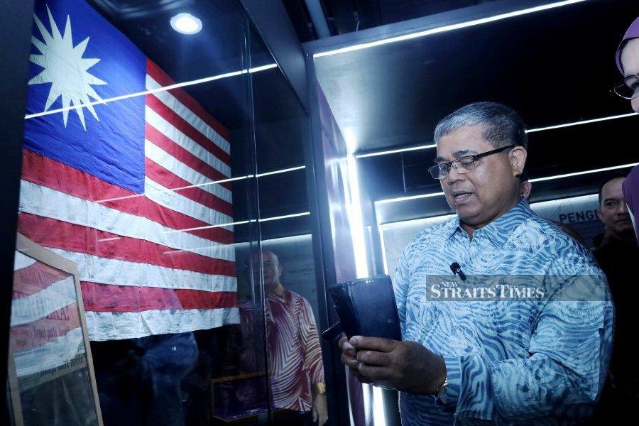 Extend Jalur Gemilang badge to preschoolers, says Aaron