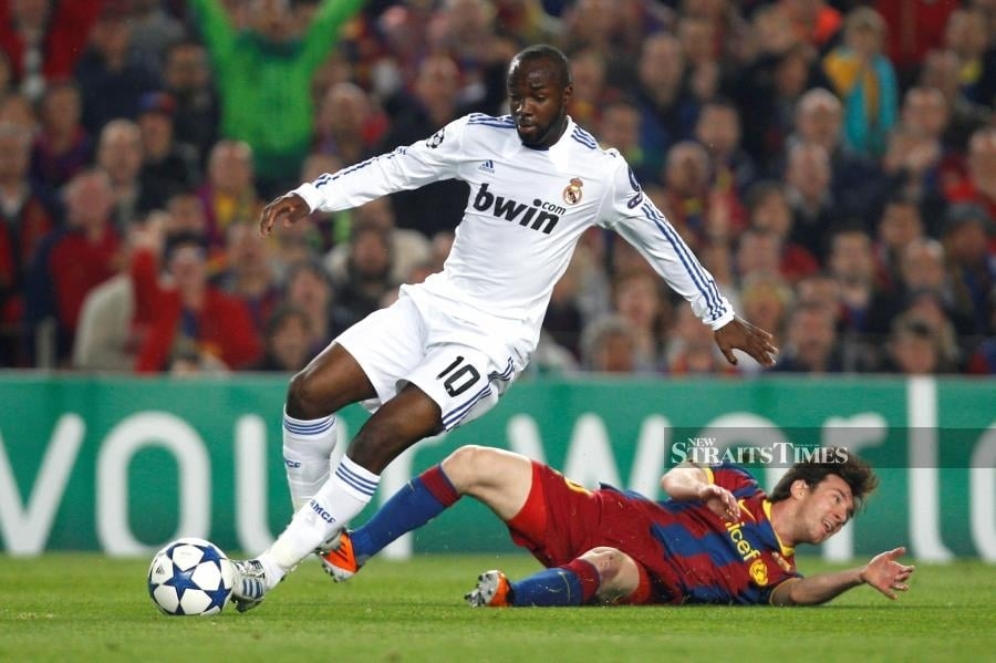 FIFA faces Dutch class action over player transfer regulations