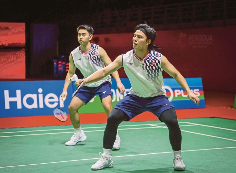 Sze Fei-Izzuddin cling on to world No. 1 spot