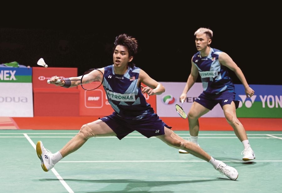 Wai Chong-Kai Wun get a scare from compatriots