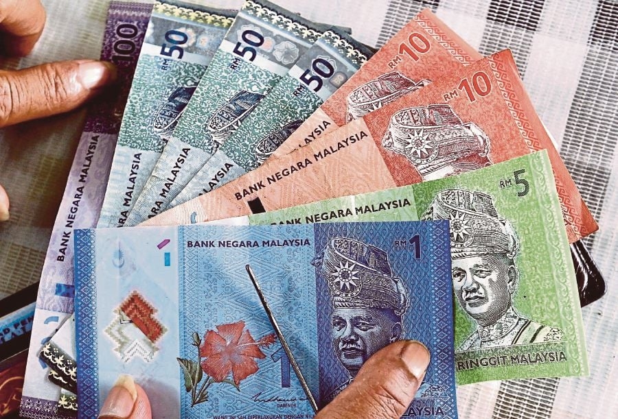 Ringgit expected to trade in cautious mode next week amid US tariff uncertainty