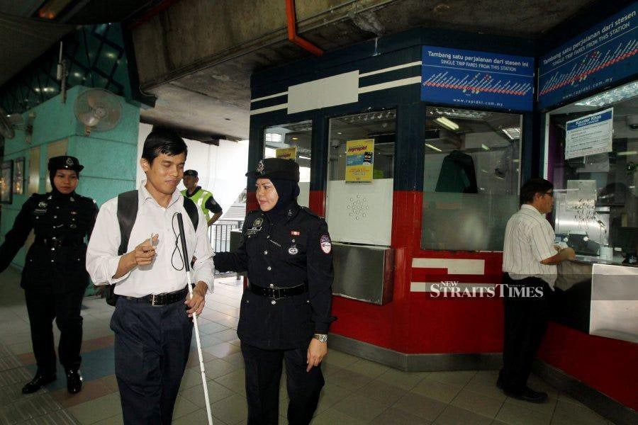 Auxiliary police deployed to assist disabled passengers at train platforms