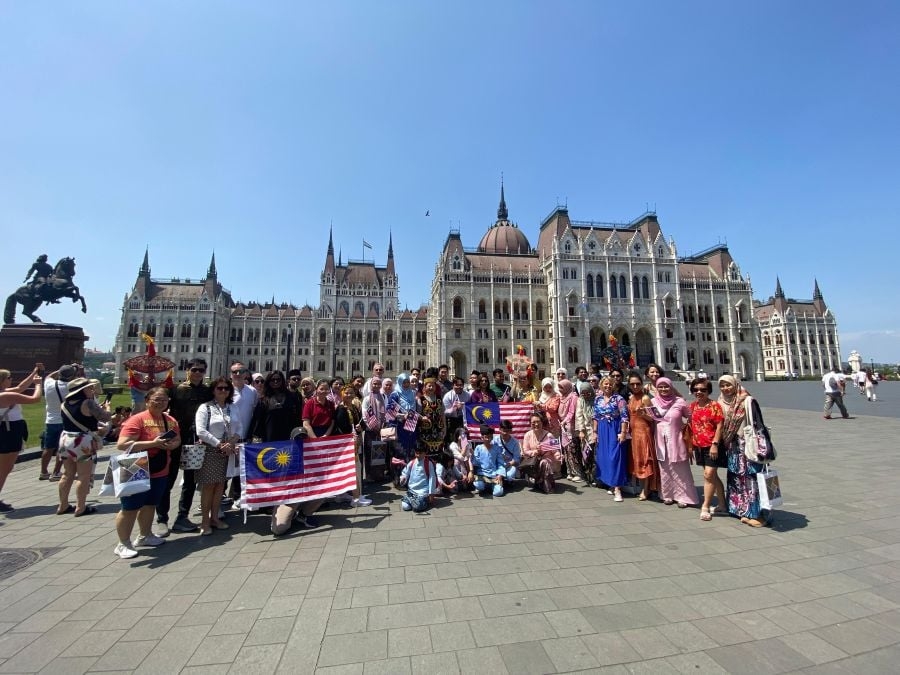 Tram Sarong brings Malaysian culture to the heart of Budapest