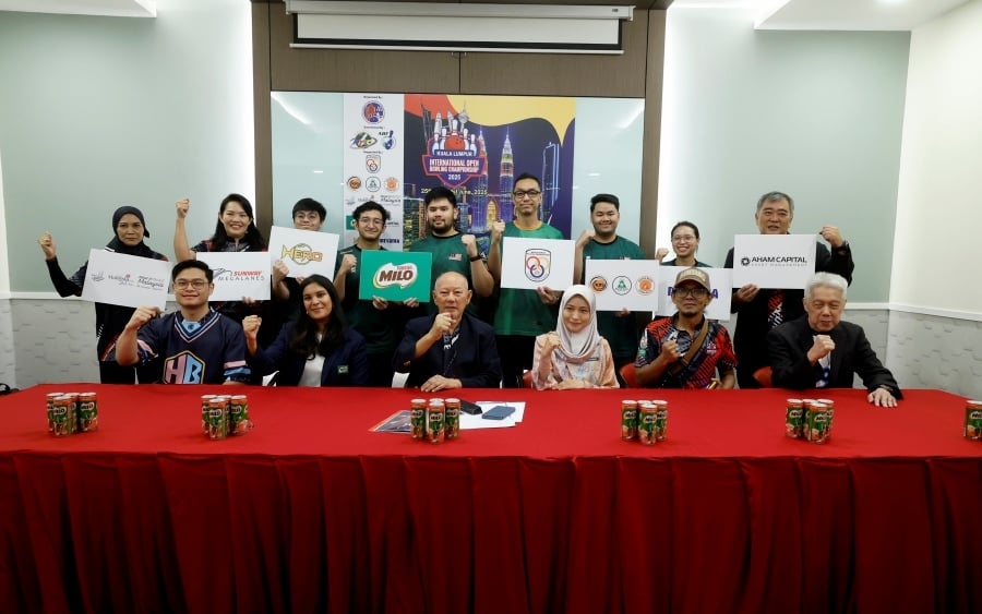 Bowler Syazwani ready to take on the men again at KLIO