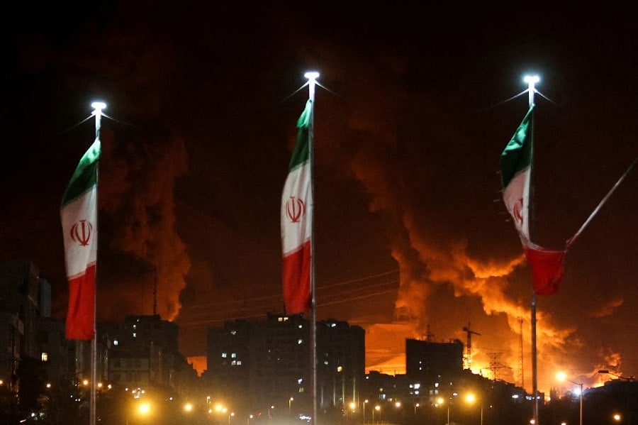 Iran arrests 20 alleged spies of Israel