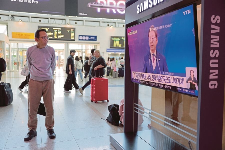S. Korean conservatives looking for rebirth