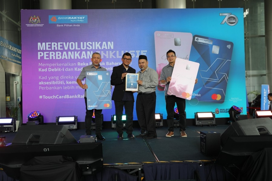 Bank Rakyat introduces notched cards for visually impaired users