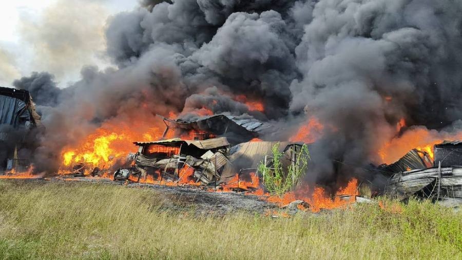 Fire guts paint warehouse in Penang, 3 workers suffer burns