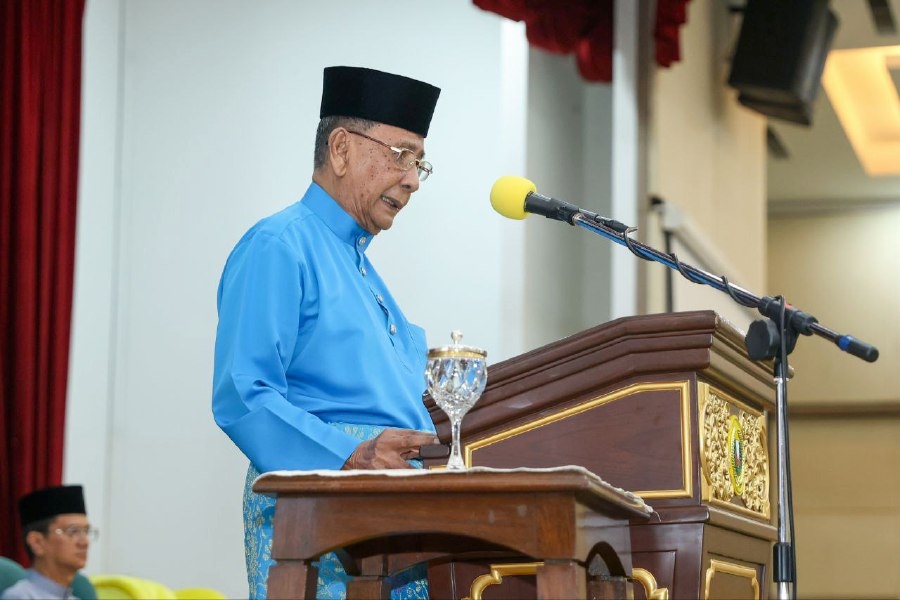 Sultan of Kedah launches trust fund for the poor