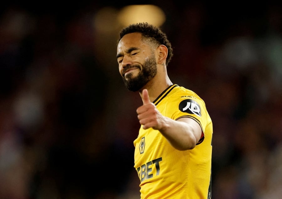 Man United complete signing of Brazilian Cunha from Wolves