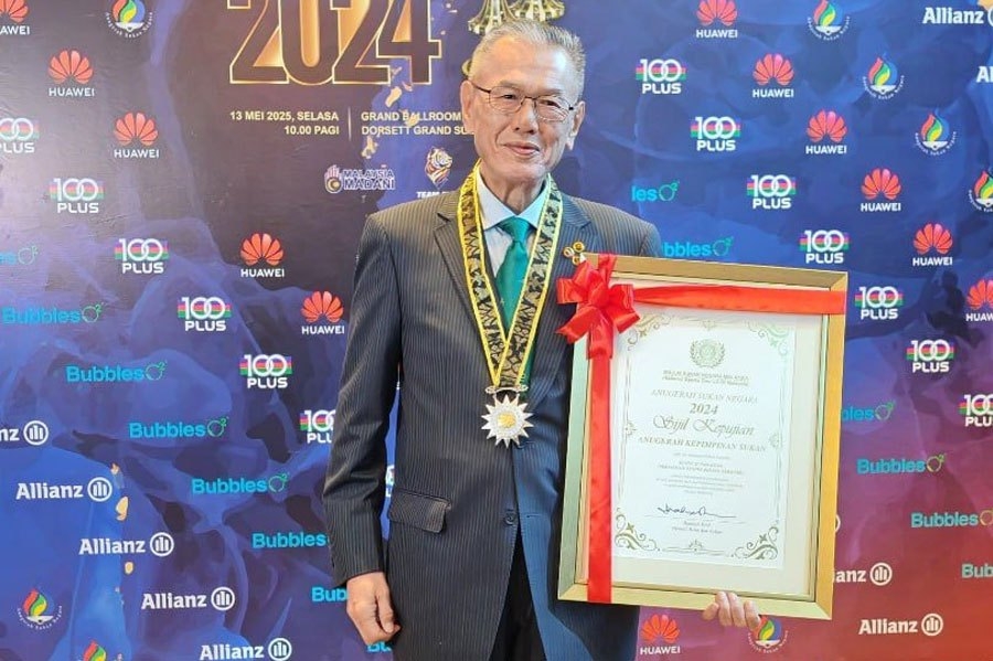'Guru of Sarawak Bowling' honoured with Sport Leadership Award