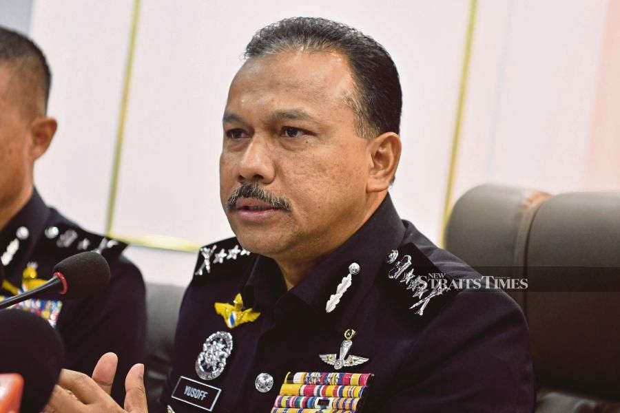Cops hunting four suspects over gold shop owner's kidnapping case