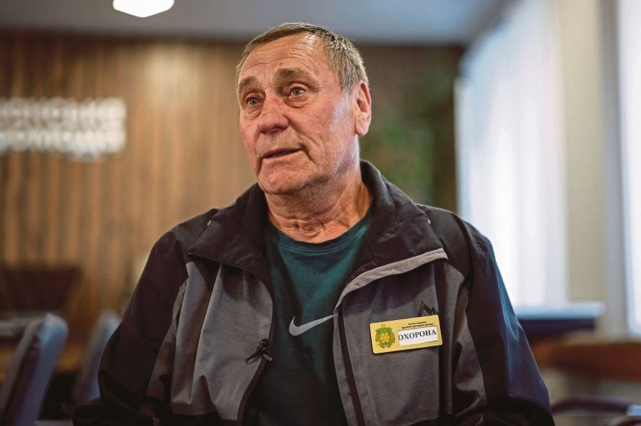 Ukrainians' painful wait for news of loved ones