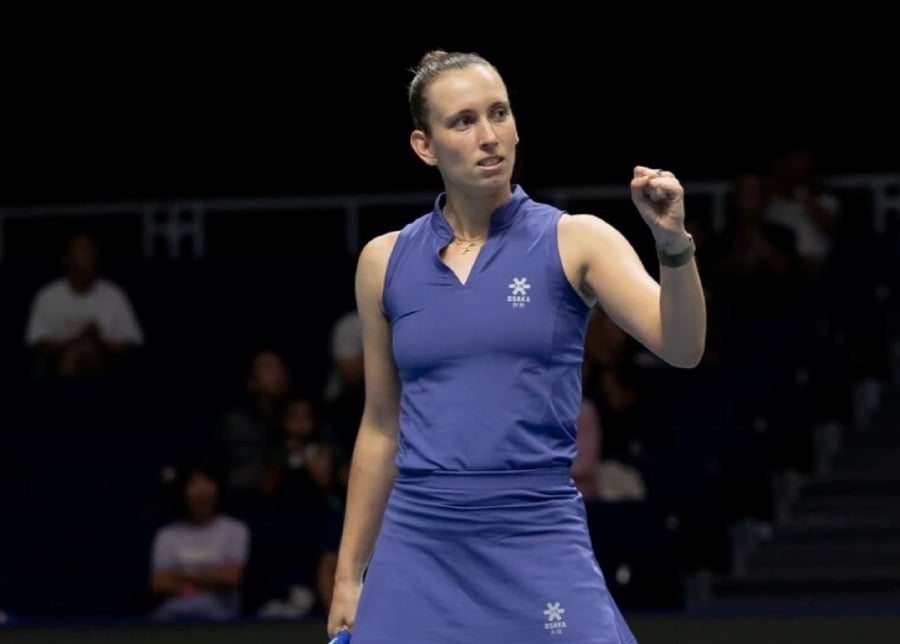 Mertens beats Ruse to win Den Bosch title