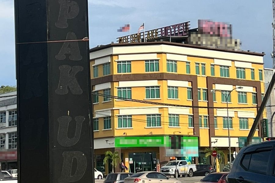 Police probe upside-down Johor flag incident at Segamat hotel