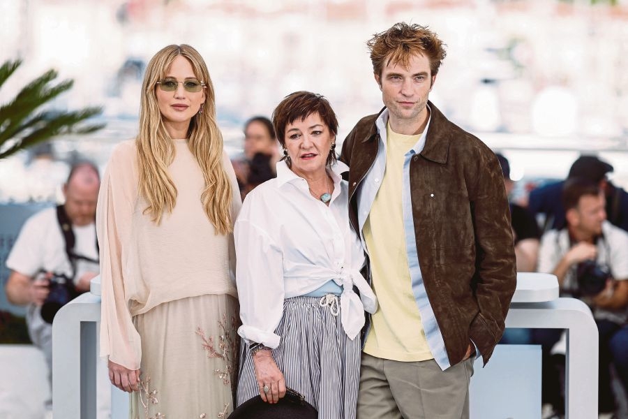 Pattinson, Lawrence drew on real-life parenthood for postpartum Cannes drama