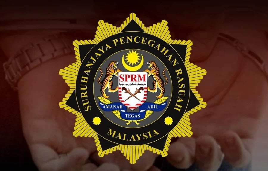 Contract manager, wife among 4 remanded over bribery linked to Johor data centre project