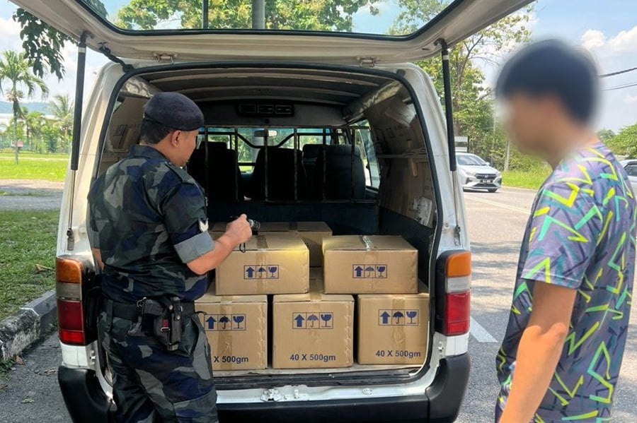 Man arrested with 550 unregistered agriculture chemical products