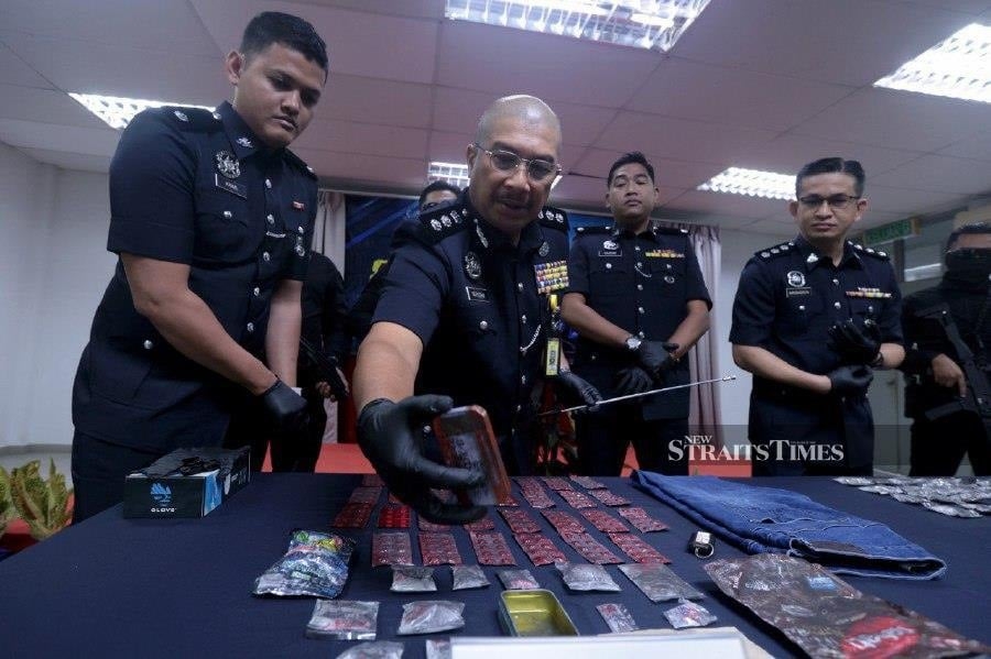 Cops cripple Sepang drug ring run by married couple