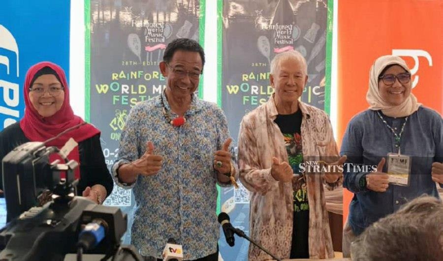 Hawaiian trio Kulaiwi reconnect with 'separated' legacy through music