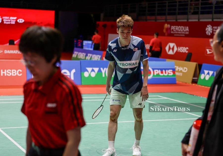 Tze Yong out of Singapore and Indonesia Opens with knee strain