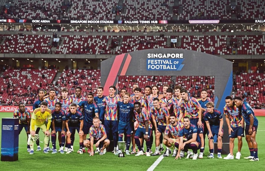 Arsenal off to winning pre-season start in Singapore