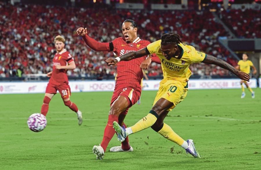 Liverpool beaten 4-2 by AC Milan in Hong Kong pre-season friendly