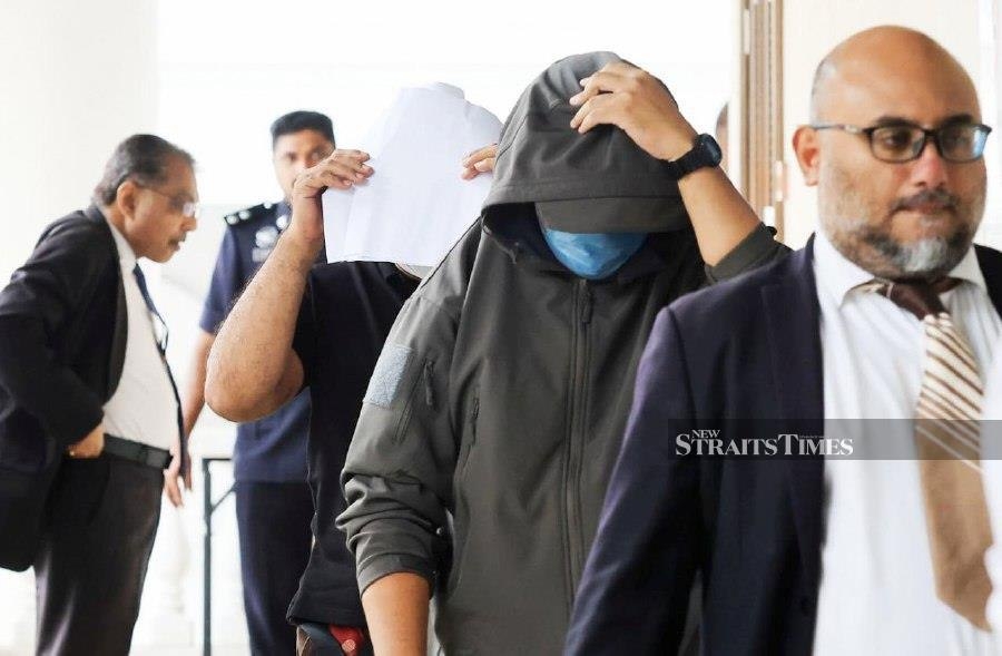 Sergeant, corporal claim trial to extortion charge