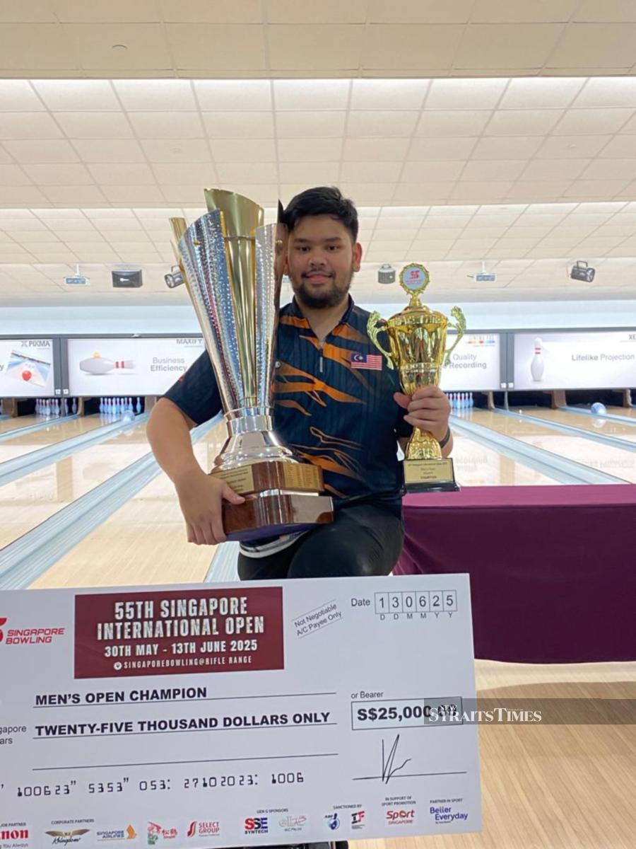 Rafiq bowls to Singapore Open victory, ends string of near-misses
