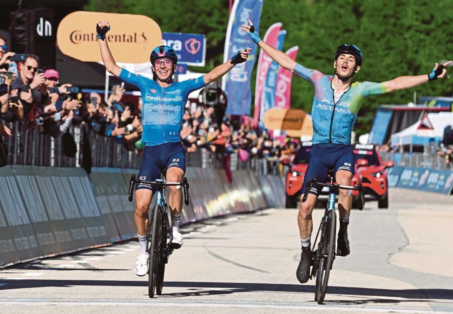 Scaroni wins stage 16 as Roglic pulls out on chaotic day at Giro