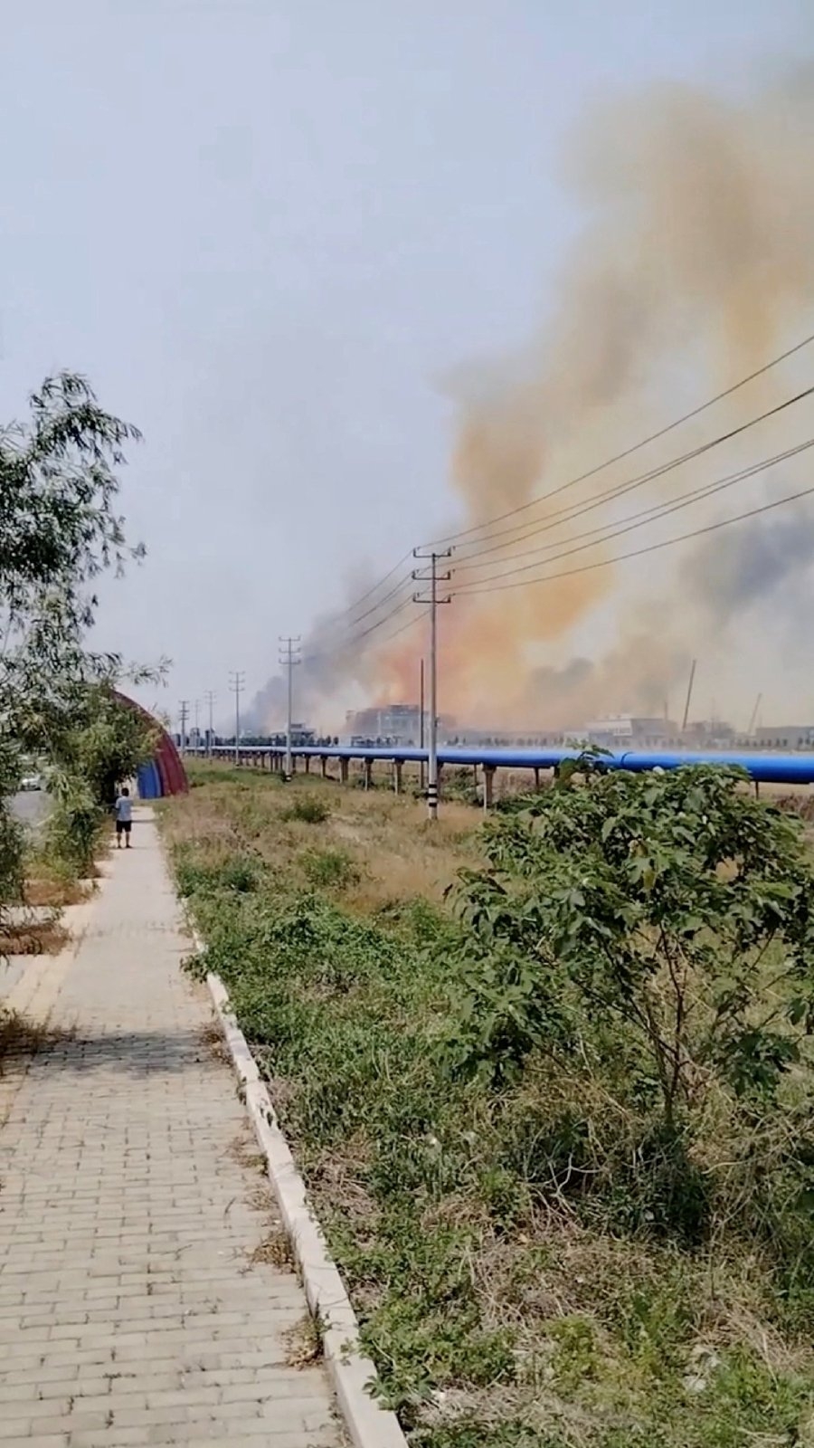 Authorities race to respond to blast at China chemical plant