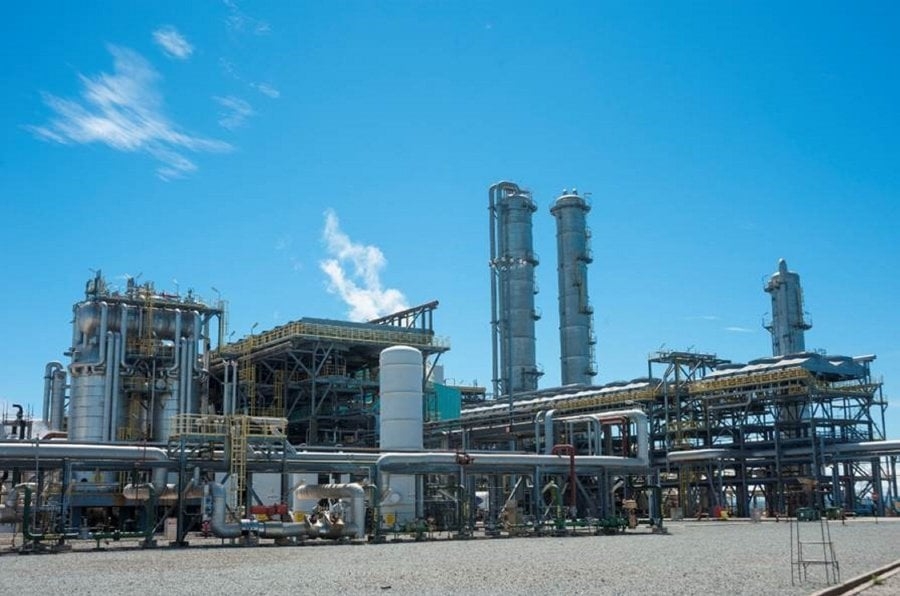 Petronas Chemicals hit by downtime, rating slashed