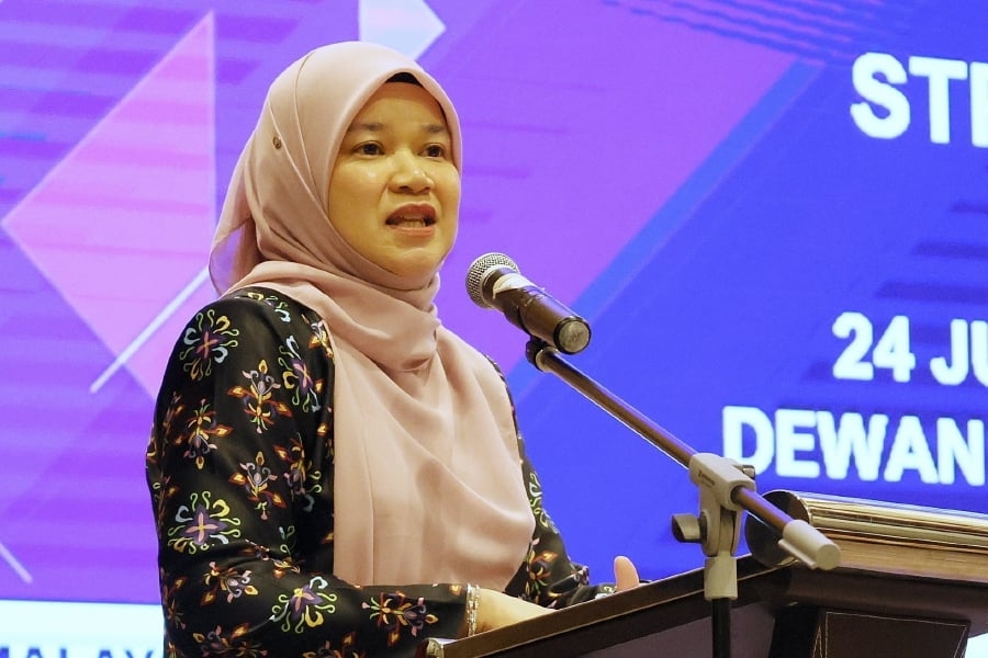 Fadhlina: 4 students suspended, 14 warned over viral school fight