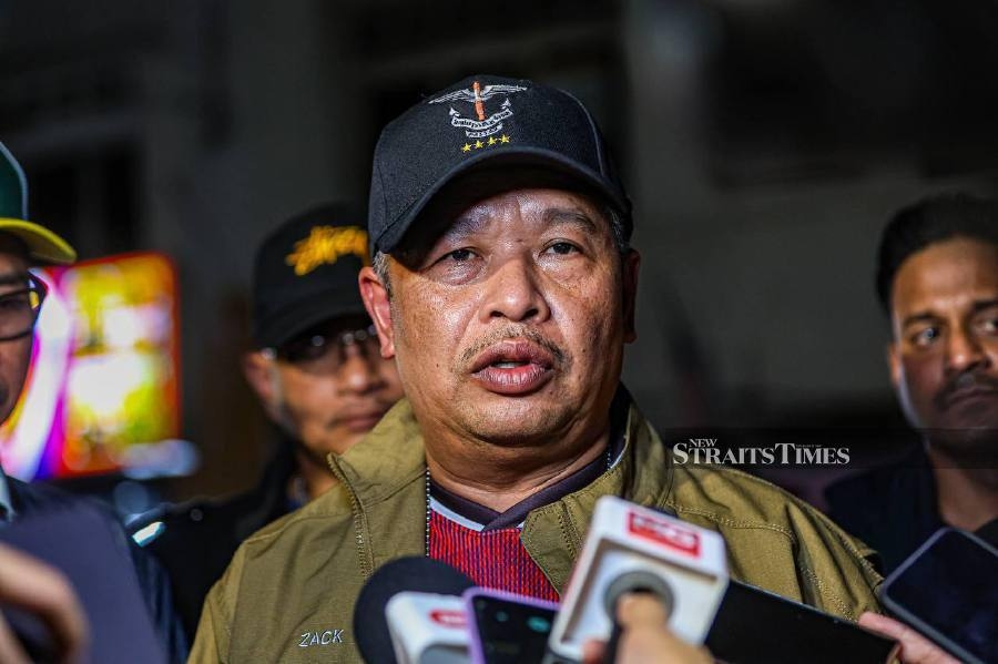 Immigration nabs Bangladeshi man behind foreign worker permit syndicate