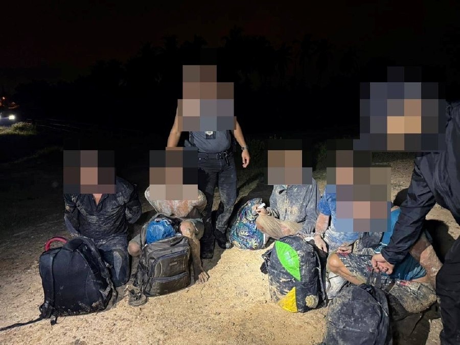 Migrant smugling syndicate dismantled, alleged leader nabbed in Johor raids
