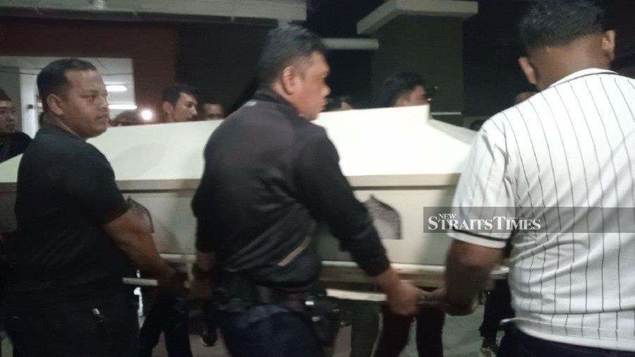 Final journey begins for 2 FRU men killed in tragic Teluk Intan crash