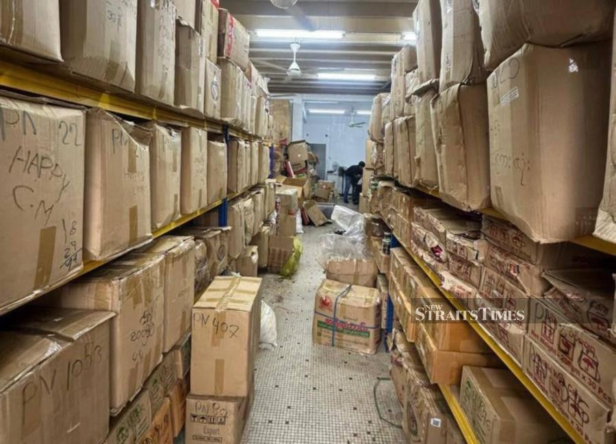 Two arrested over RM600k worth of unapproved goods from Myanmar