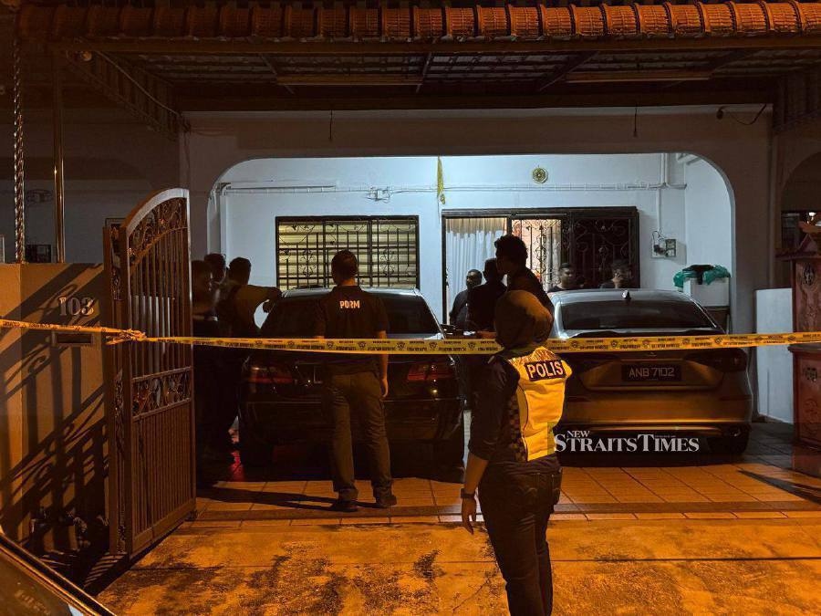 Man found dead at home, police suspect murder