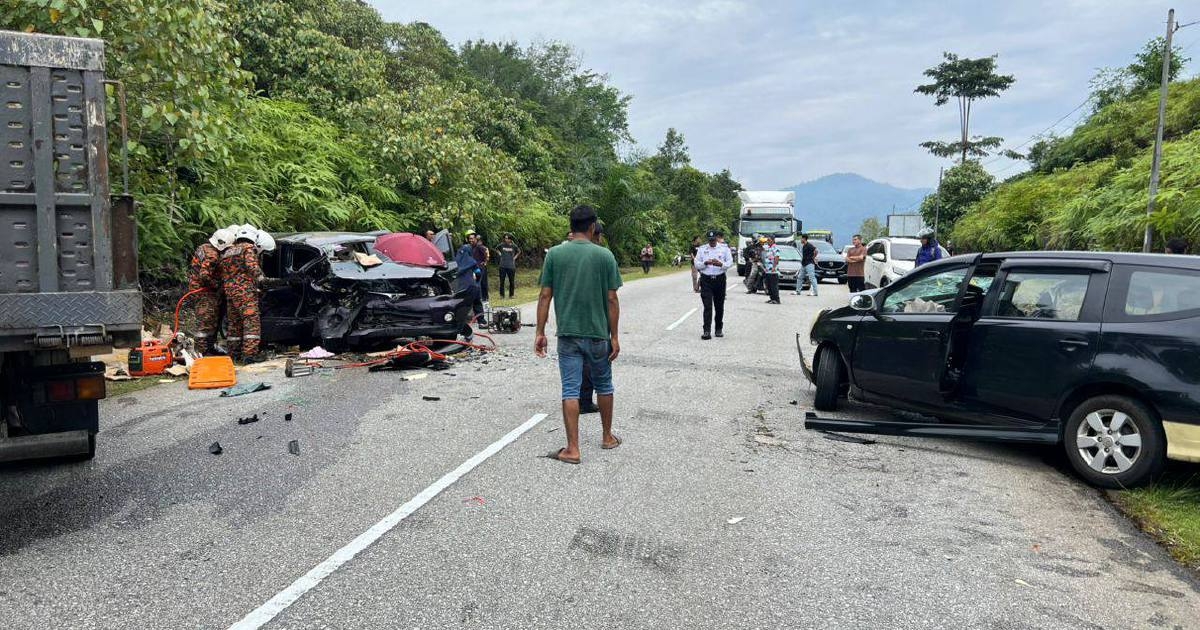 8 injured in head-on collision on Jalan Gerik-Kupang