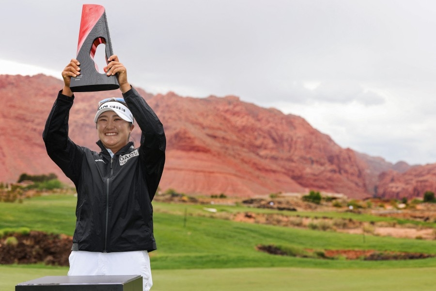 Ryu takes wire-to-wire win at LPGA Black Desert Championship
