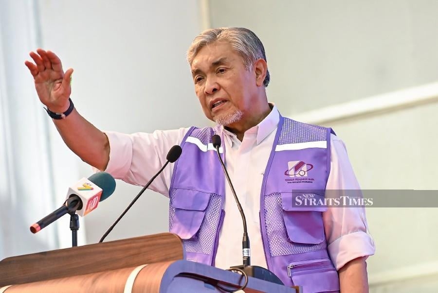 SPM top achievers to get full scholarships at UniKL, UPTM, says DPM
