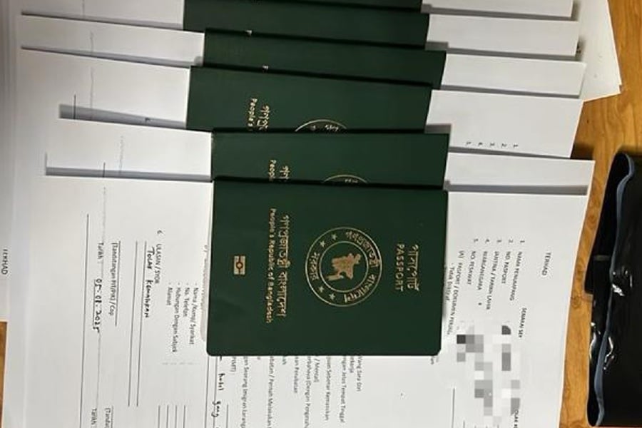 Counter-setting attempt foiled, 26 Bangladeshis denied entry at KLIA