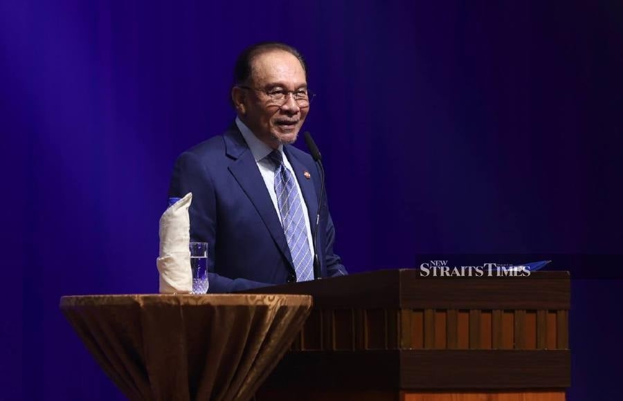 Anwar stresses collective effort in combating climate change