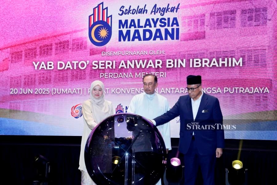 PM: Sekolah Angkat Madani goes beyond mere CSR