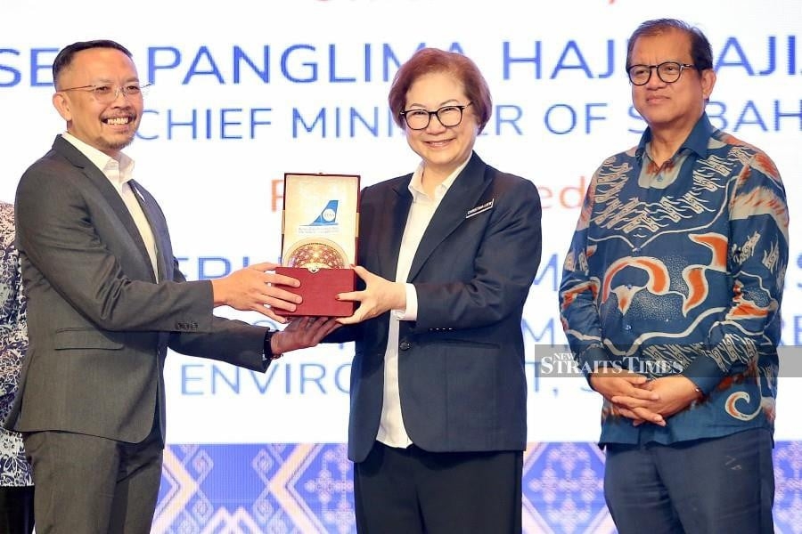 Sabah tourism industry in created over 380,000 jobs