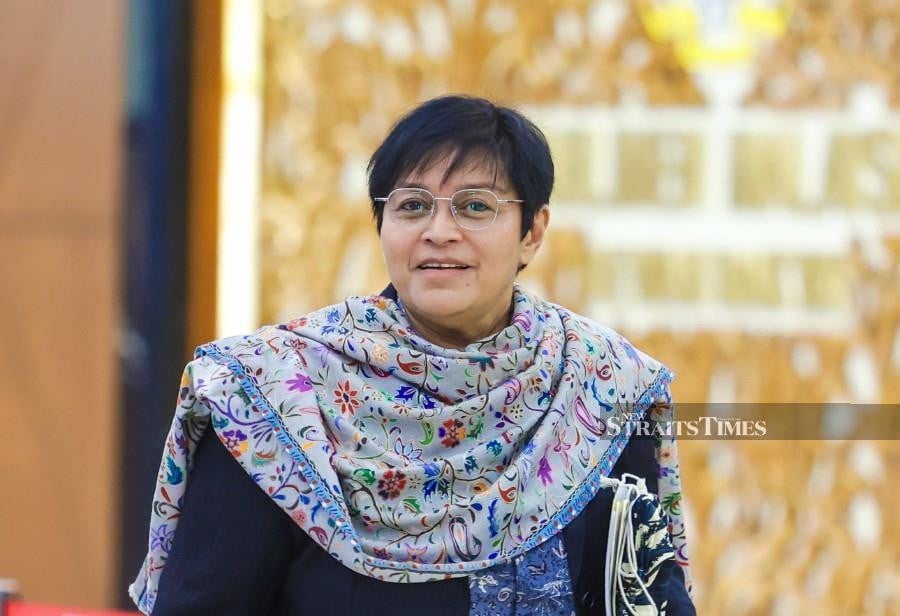 Azalina: Govt in final phase towards establishing ombudsman body