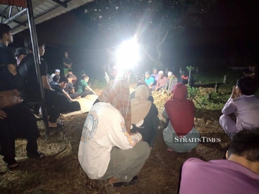 Tears and prayers as over 200 attend funeral of UPSI student Muhammad Adib