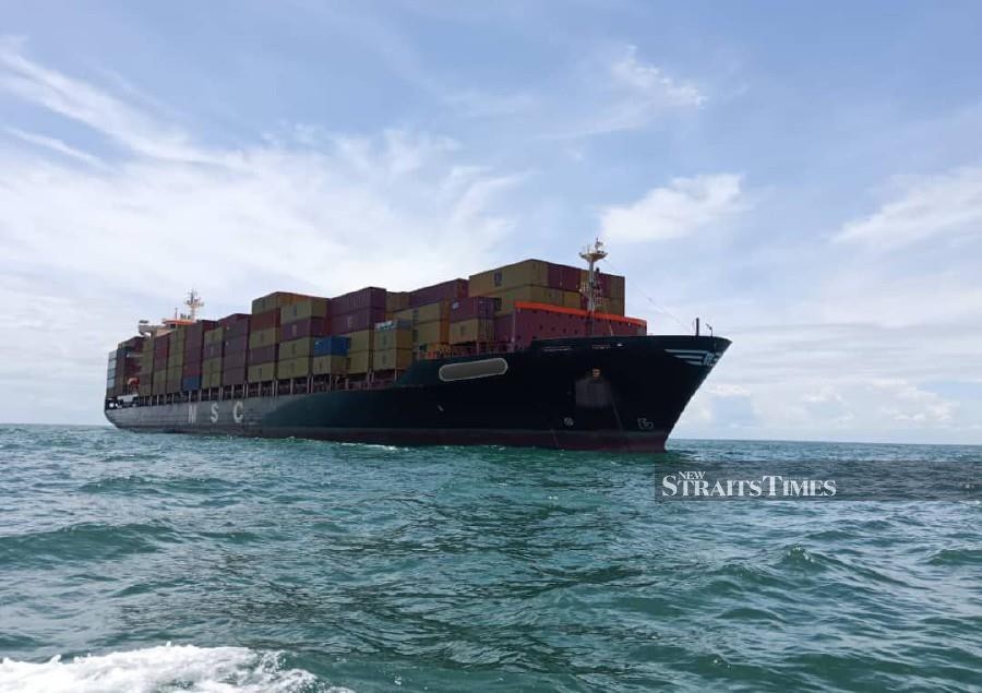 MMEA detains cargo ship for anchoring without permit in Sekinchan