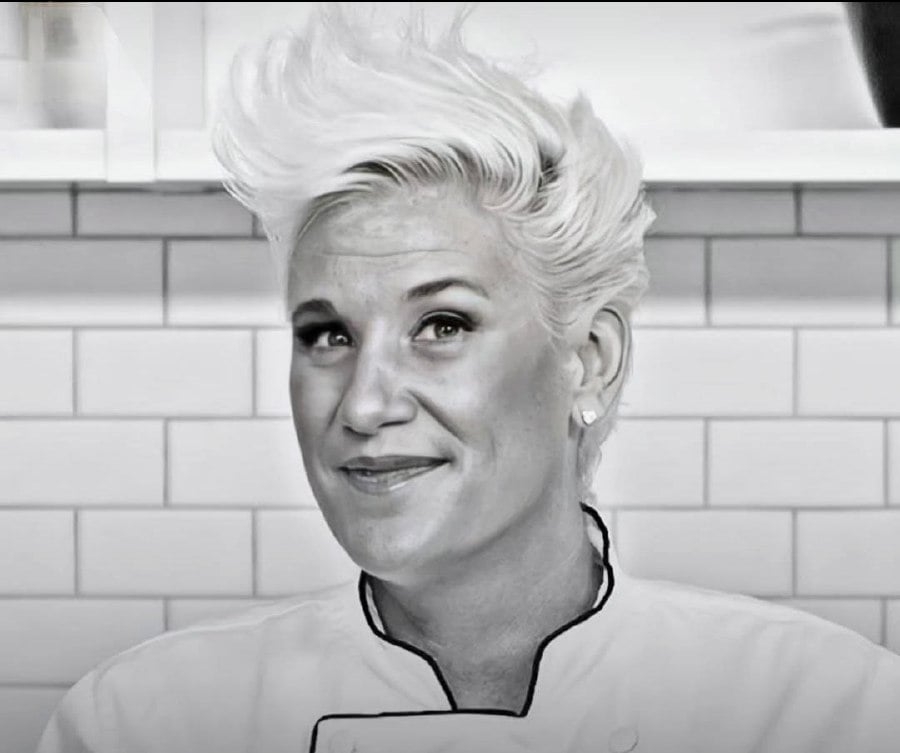 #SHOWBIZ: Celebrity Chef Anne Burrell dies at 55