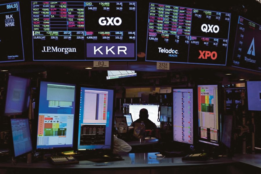 Stocks, dollar drop after US loses last triple-A credit rating